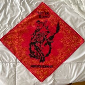 Pendleton round up scarf / top